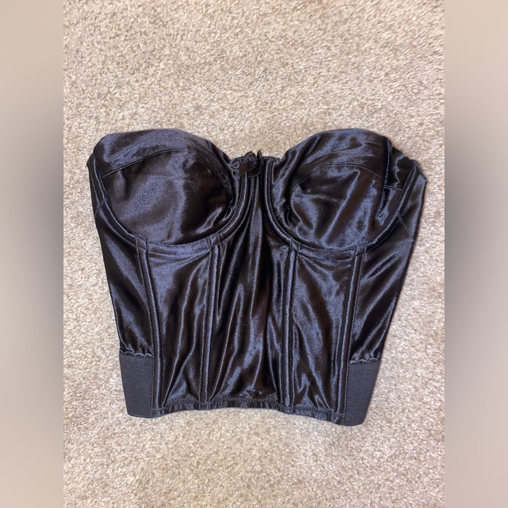 Victoria’s Secret NWT 32B corset top